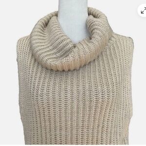 🤎 ASTR the Label Sleeveless Turtleneck Sweater | Tan | Small 🤎